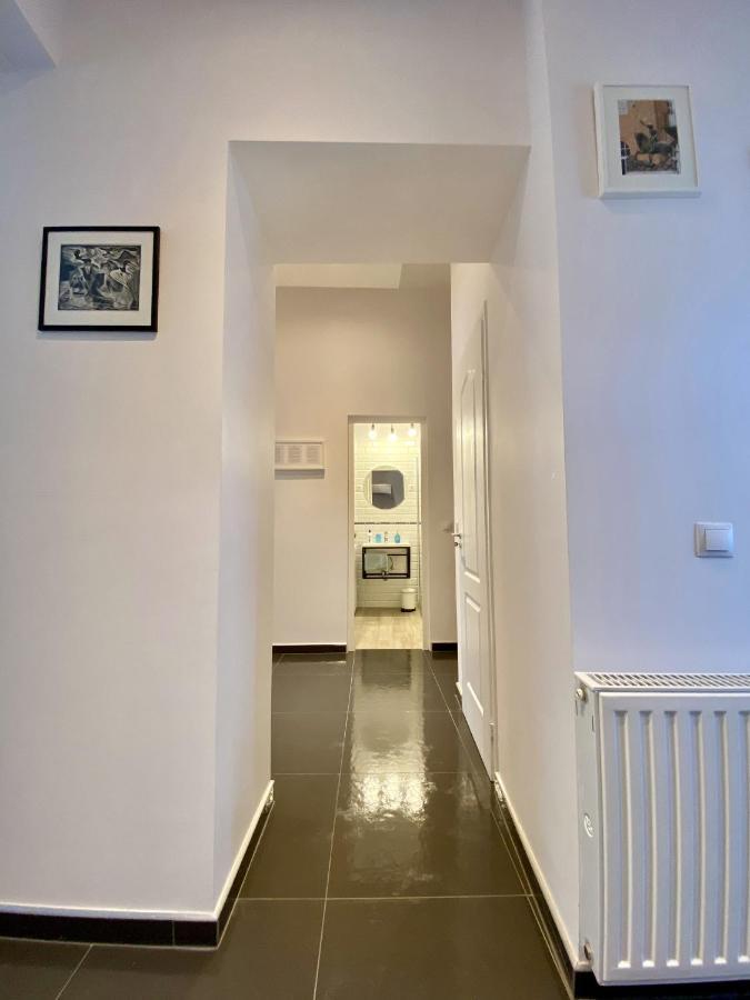 Art Apartment Szeged Bagian luar foto